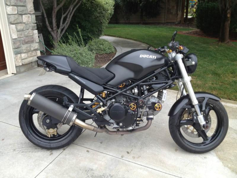 1999 Ducati Monster M600 Dark #10