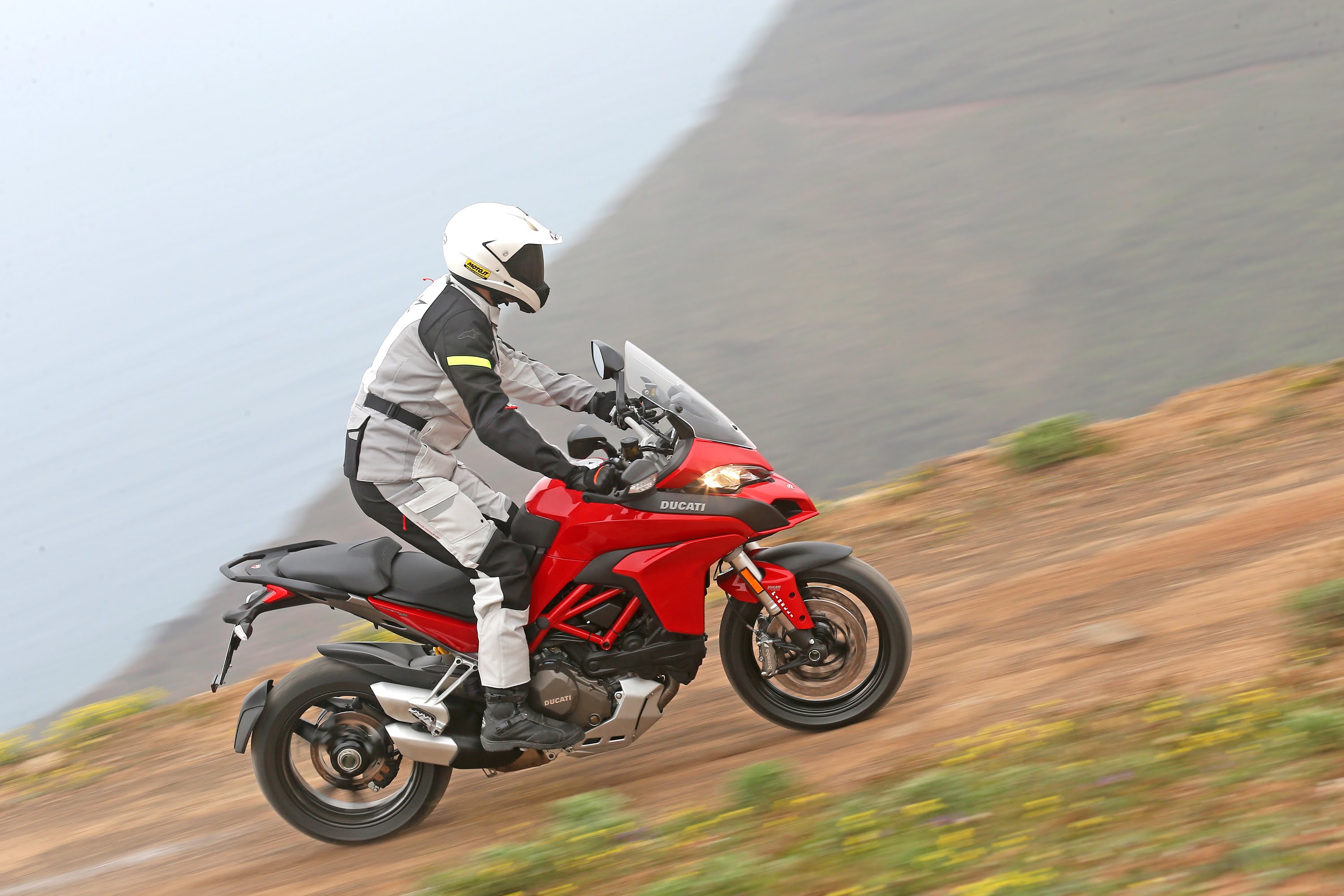 Ducati Multistrada 1200s РѕР±РѕРё