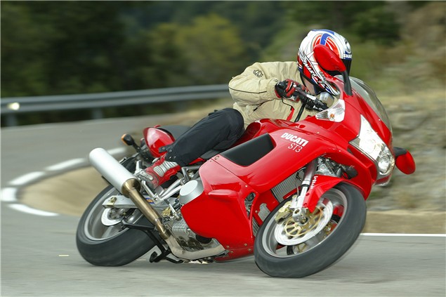 2007 Ducati ST3 #7
