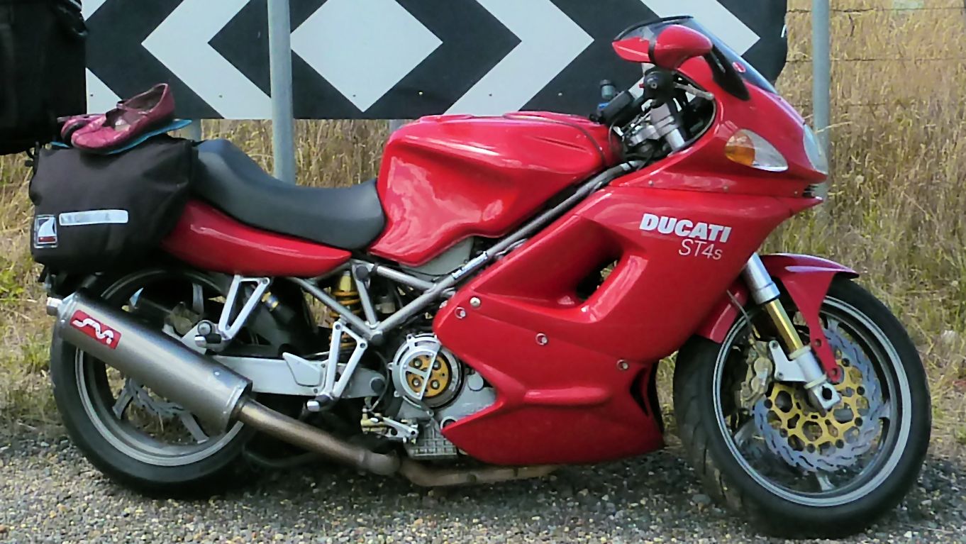 Ducati st4s