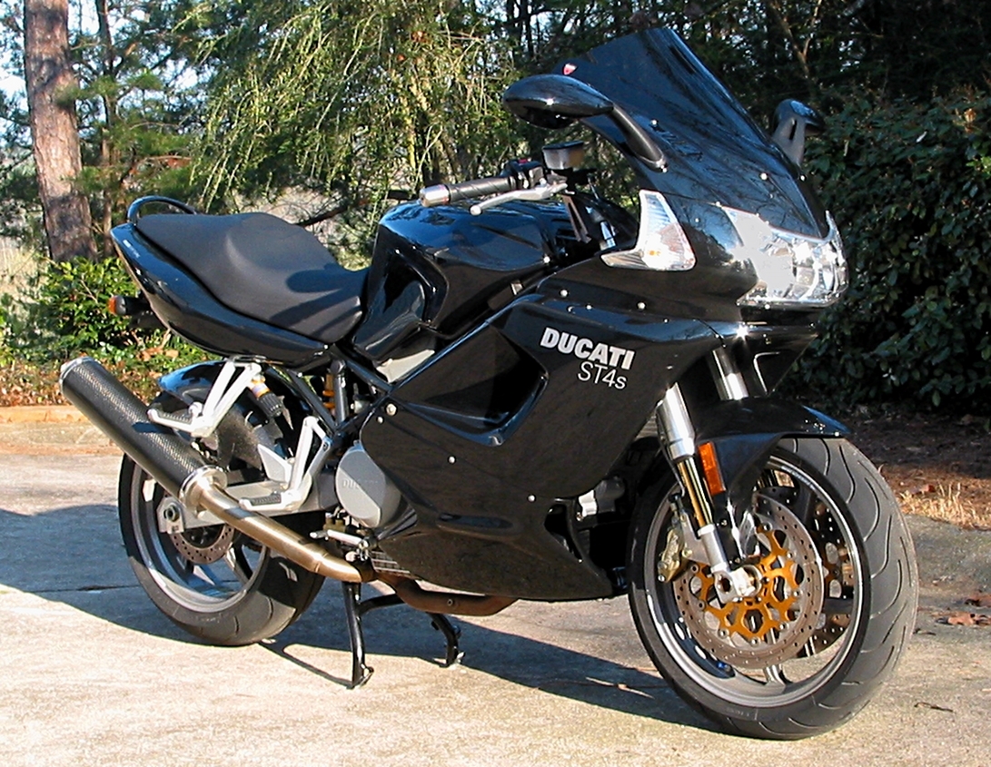 2005 Ducati ST4S #10
