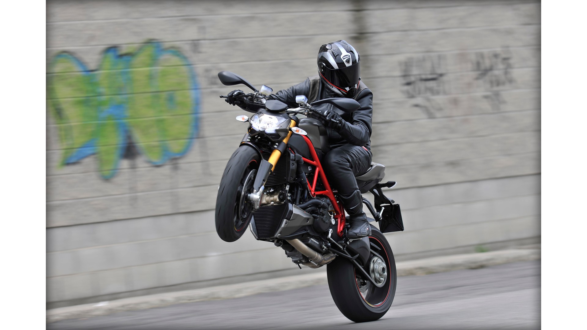 2013 Ducati Streetfighter S #9