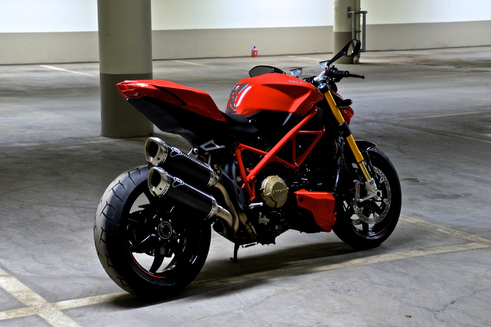 Street Fighter 1098 s Ducati