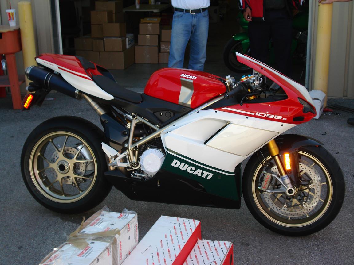 2007 Ducati Superbike 1098 S #9