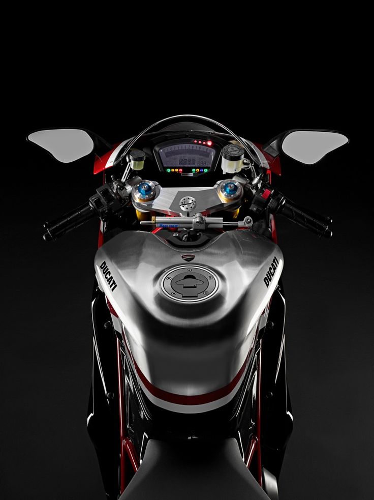2011 Ducati Superbike 1198 R Corse SE #8