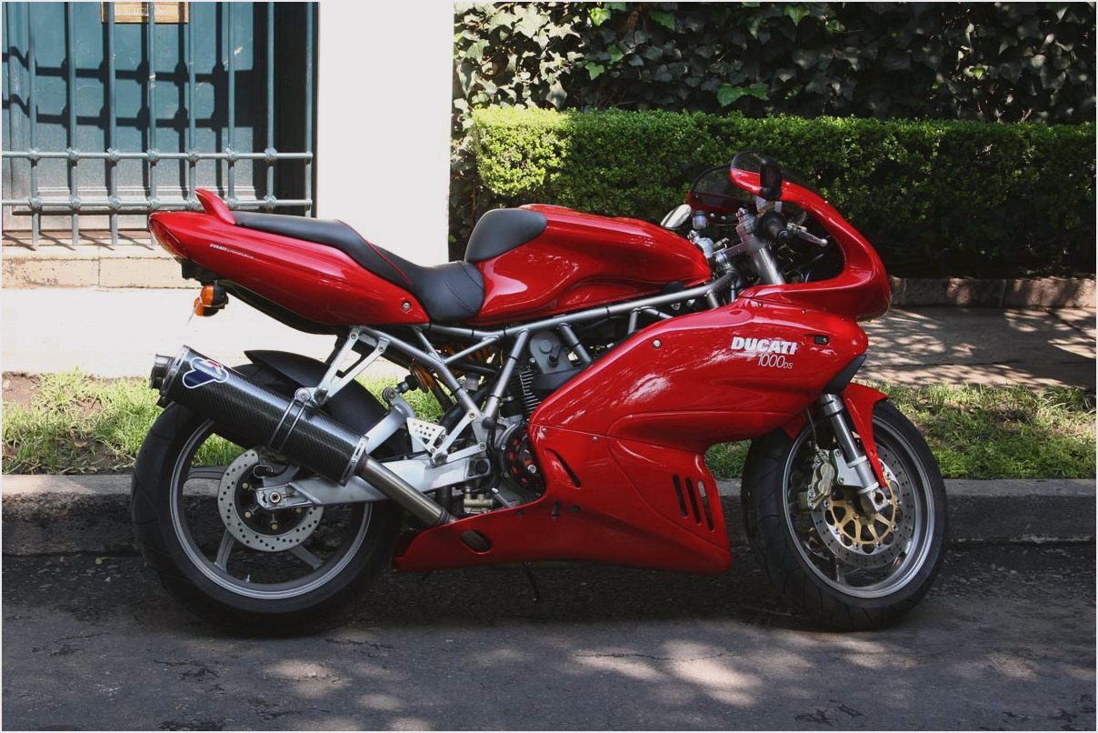 Сс 1000. Ducati Supersport 1000. Ducati 1000ss. Ducati Supersport 1000ds. Ducati SS 620.