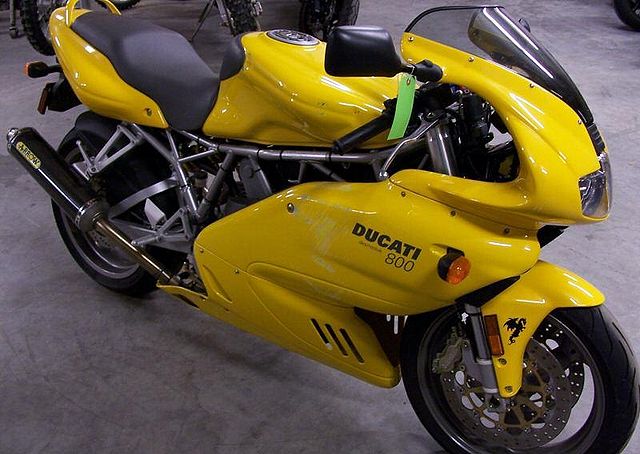 Ducati Supersport 800 #8