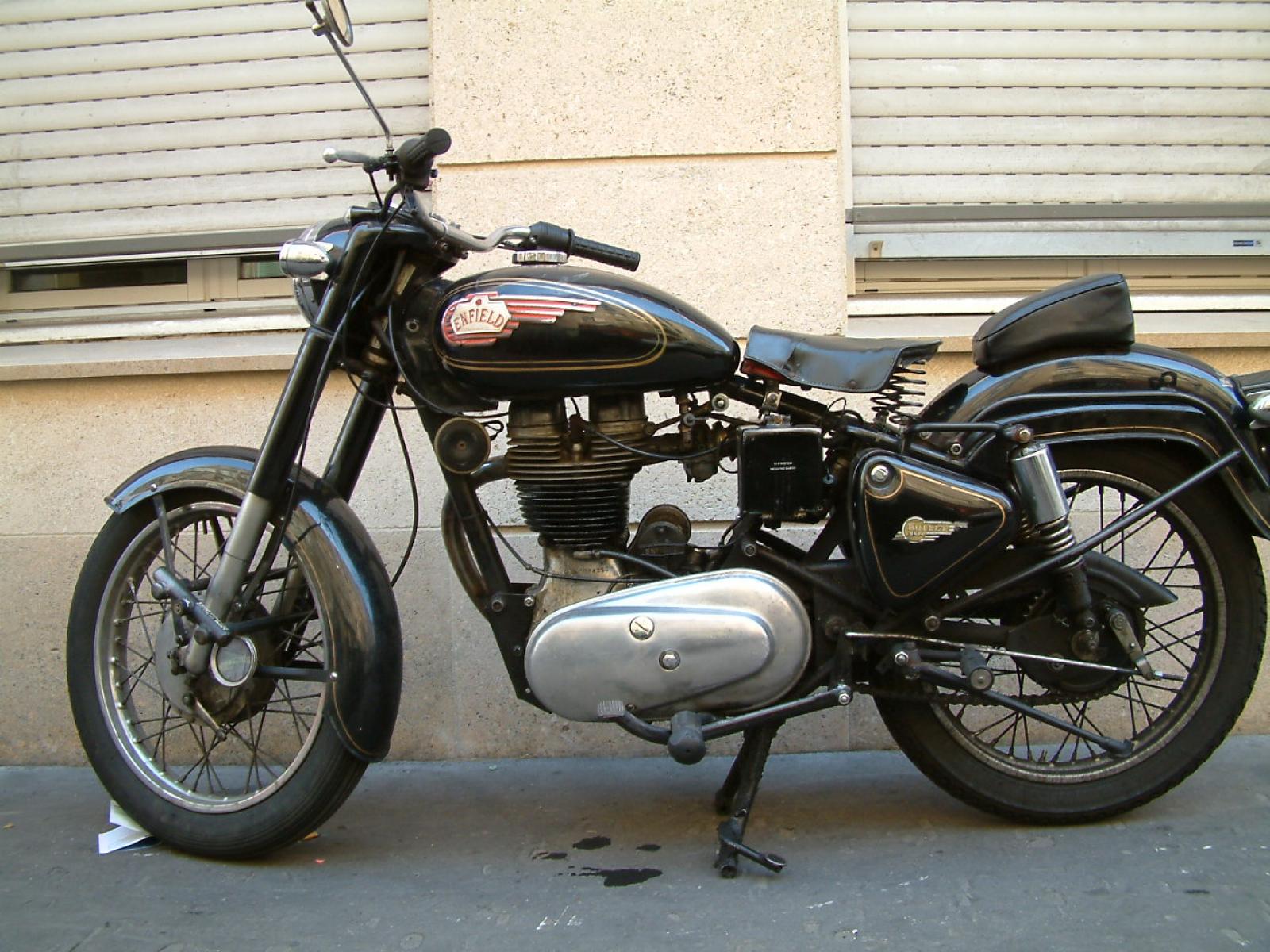 1992 Enfield 500 Bullet (reduced effect) #9