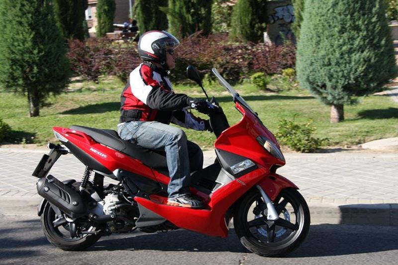 2009 Gilera Nexus 300 Simoncelli #8