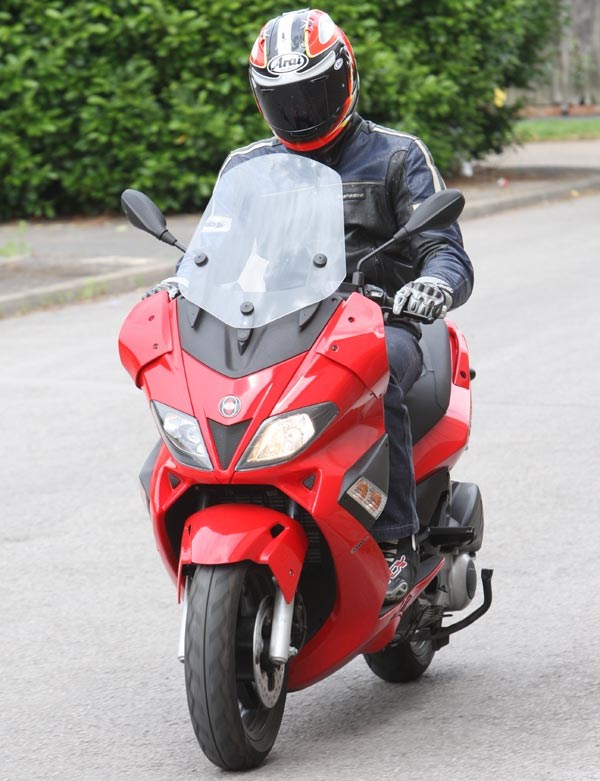 2010 Gilera Nexus 300 #10