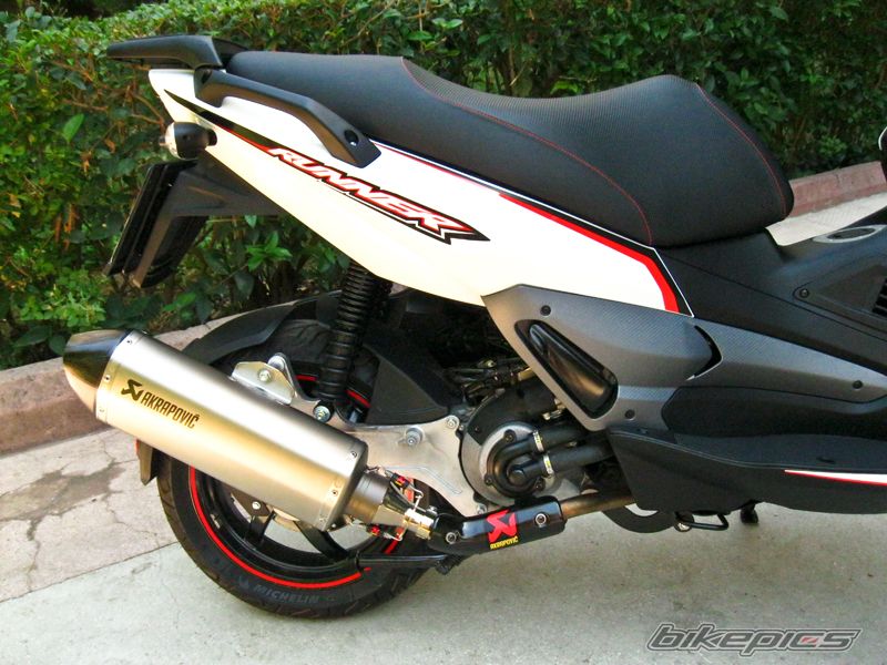 2011 Gilera Runner ST 200 #8