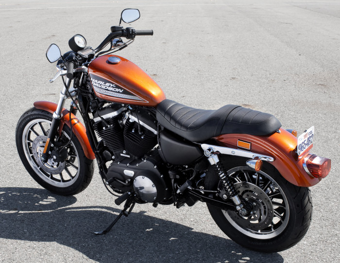 2011 Harley-Davidson 883 Roadster #8