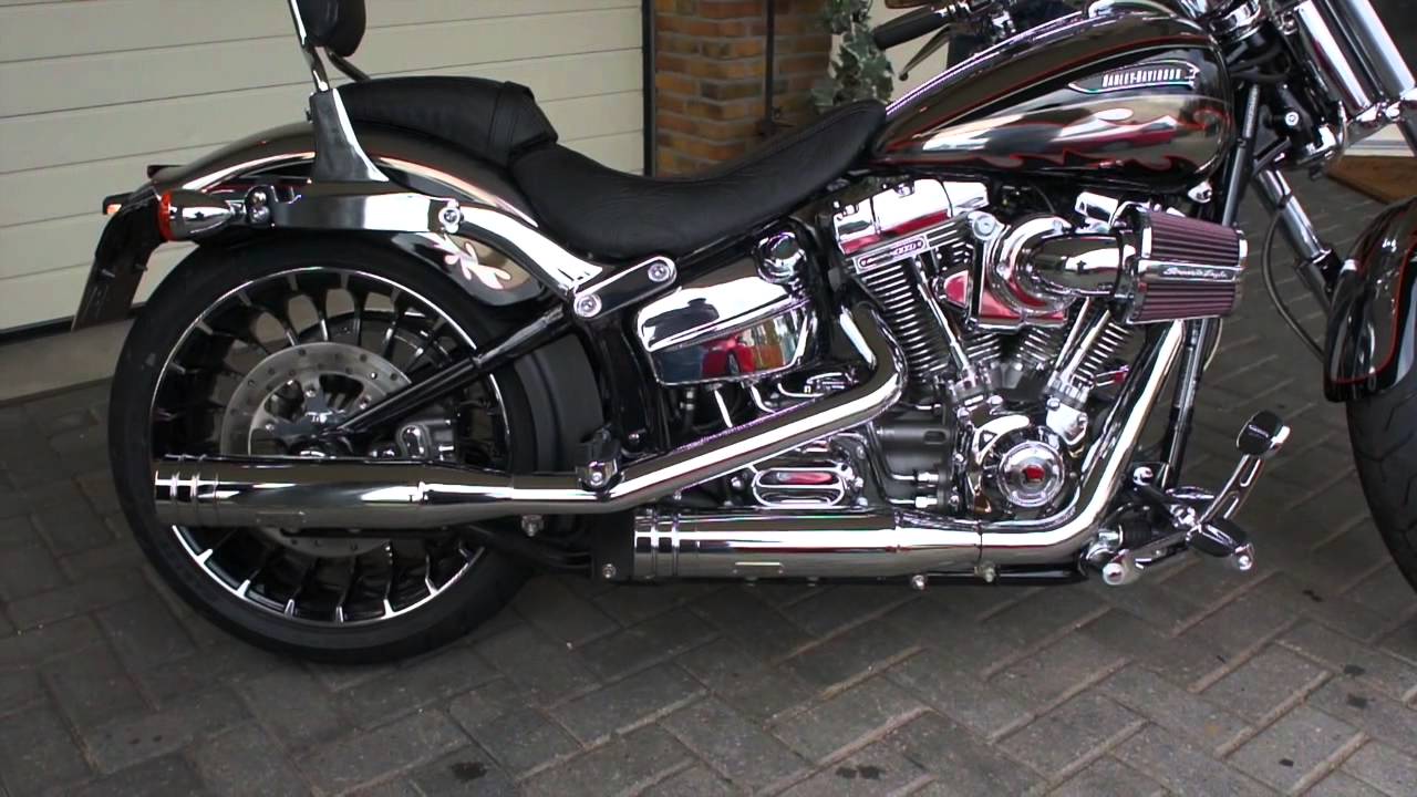 2014 Harley-Davidson CVO Breakout #9