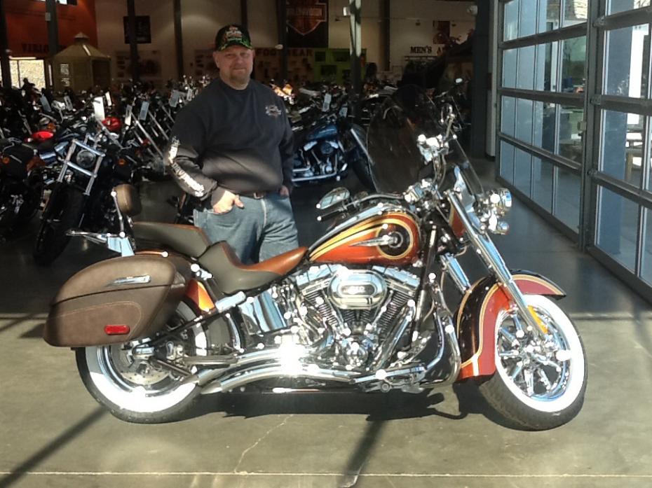 2014 Harley-Davidson CVO Softail Deluxe #9