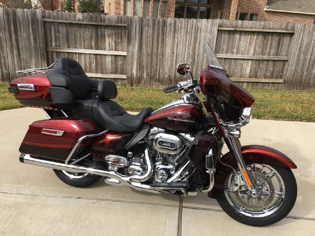 Electra Glide CVO