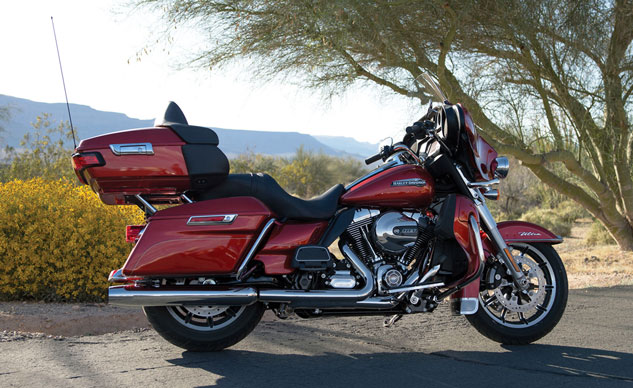 2014 Harley-Davidson Electra Glide Ultra Classic #8