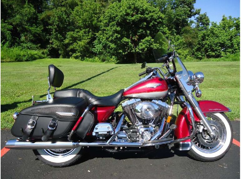 2004 Harley-Davidson FLHRCI Road King Classic #7