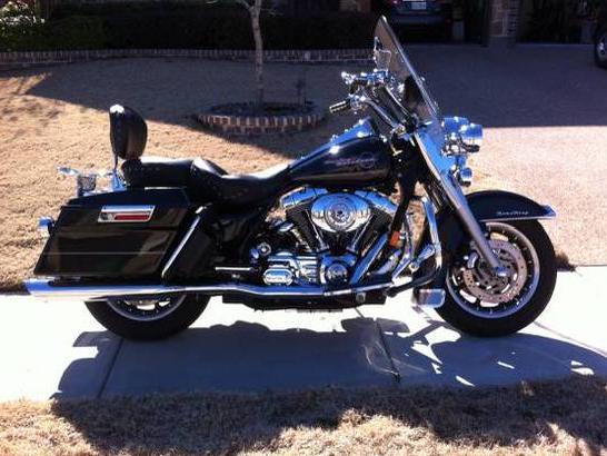 2005 Harley-Davidson FLHRI Road King #9