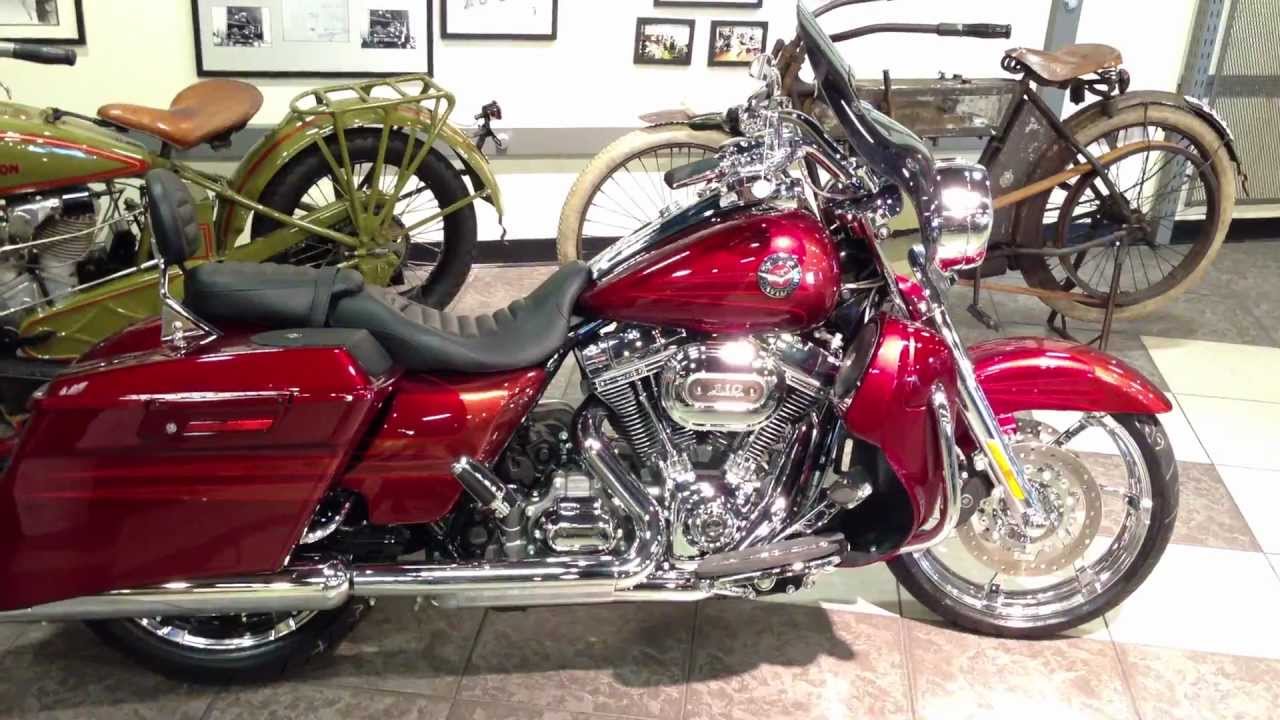 Harley-Davidson FLHRSE Screamin` Eagle Road King #8