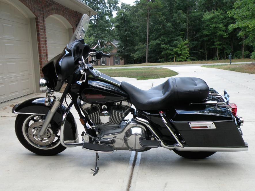 2005 Harley-Davidson FLHTI Electra Glide Standard #8