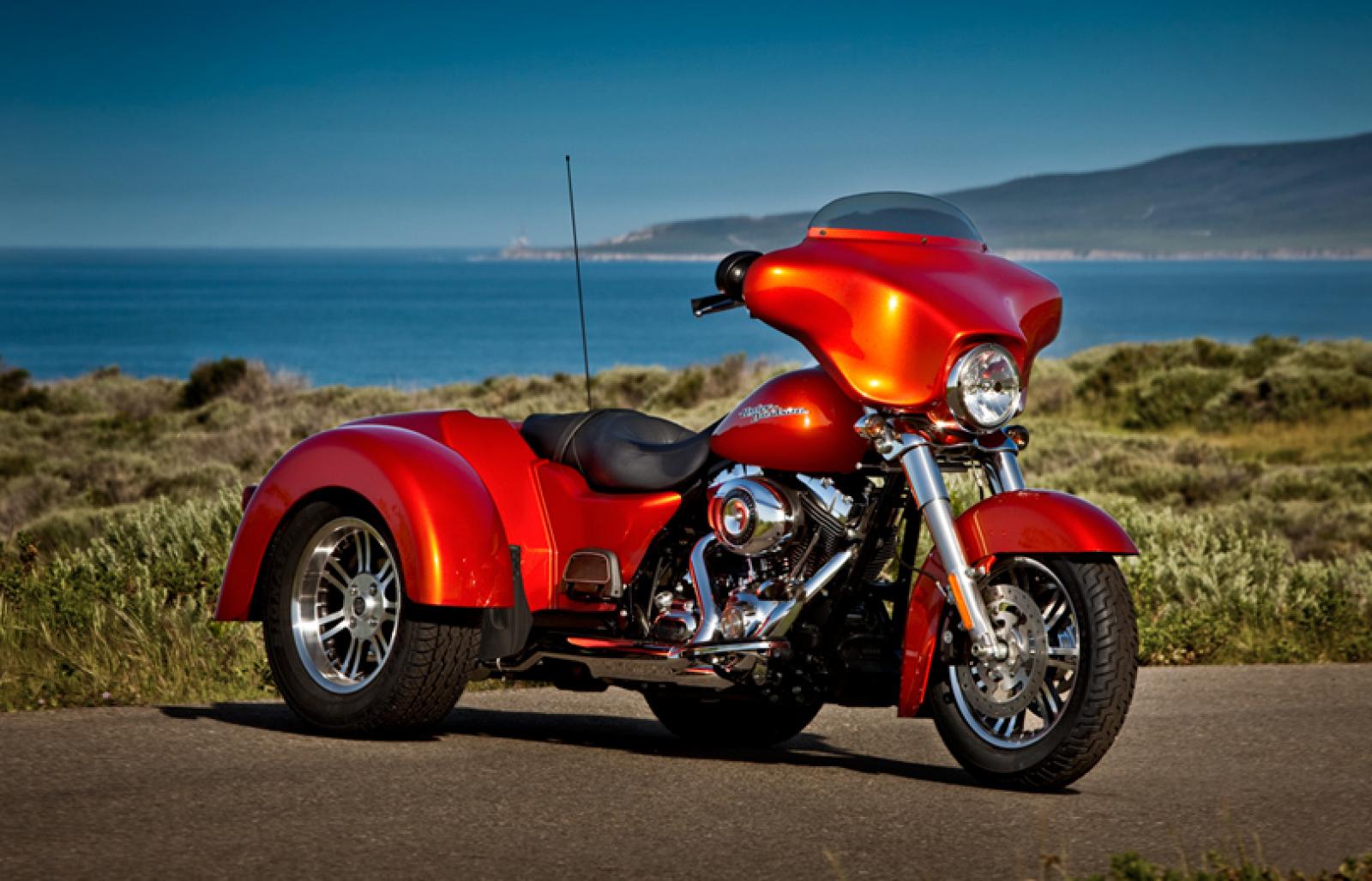 Harley-Davidson FLHXXX Street Glide Trike #9
