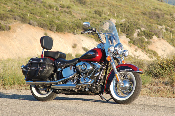 2002 Harley-Davidson FLSTC Heritage Softail Classic #10