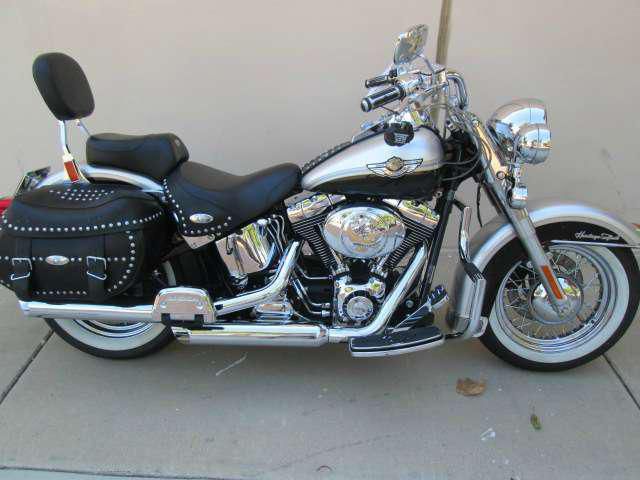 2003 Harley-Davidson FLSTC Heritage Softail Classic #7