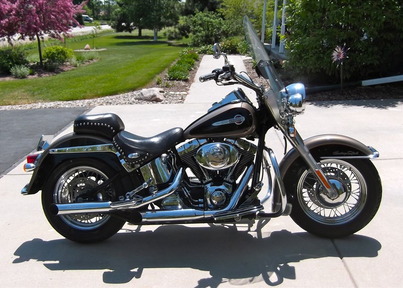 2004 Harley-Davidson FLSTCI Heritage Softail Classic #10