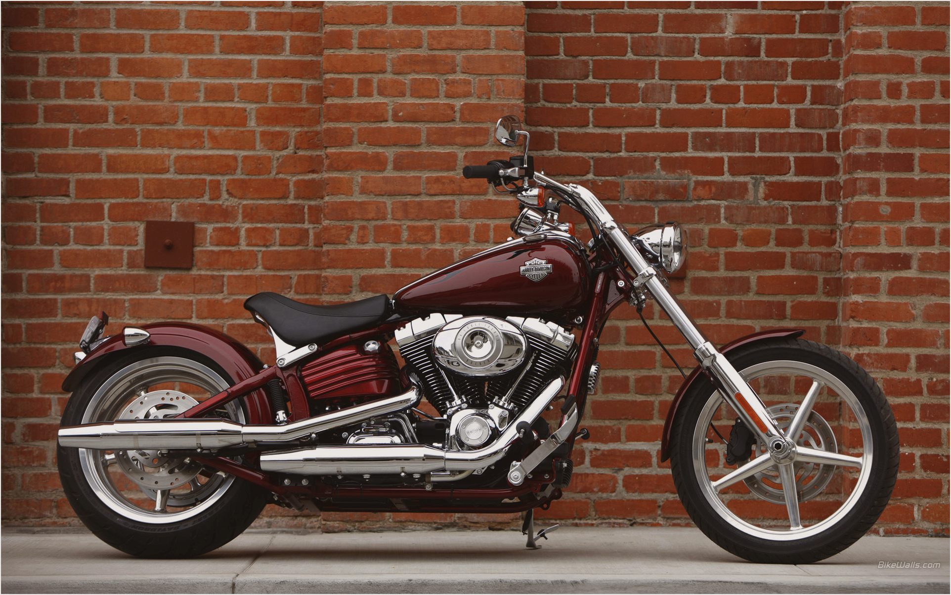 Harley's. Харлей Дэвидсон мотоциклы. Harley-Davidson FXCWC Softail Rocker c. Harley Davidson FXCW. Harley Davidson Softail Rocker c.