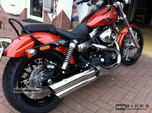 2011 Harley-Davidson FXDWG Dyna Wide Glide #9