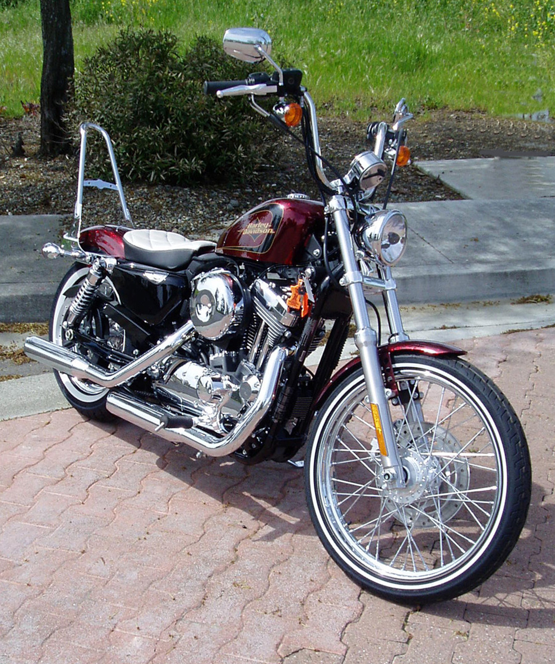 Harley-Davidson Sportster Seventy-Two #7