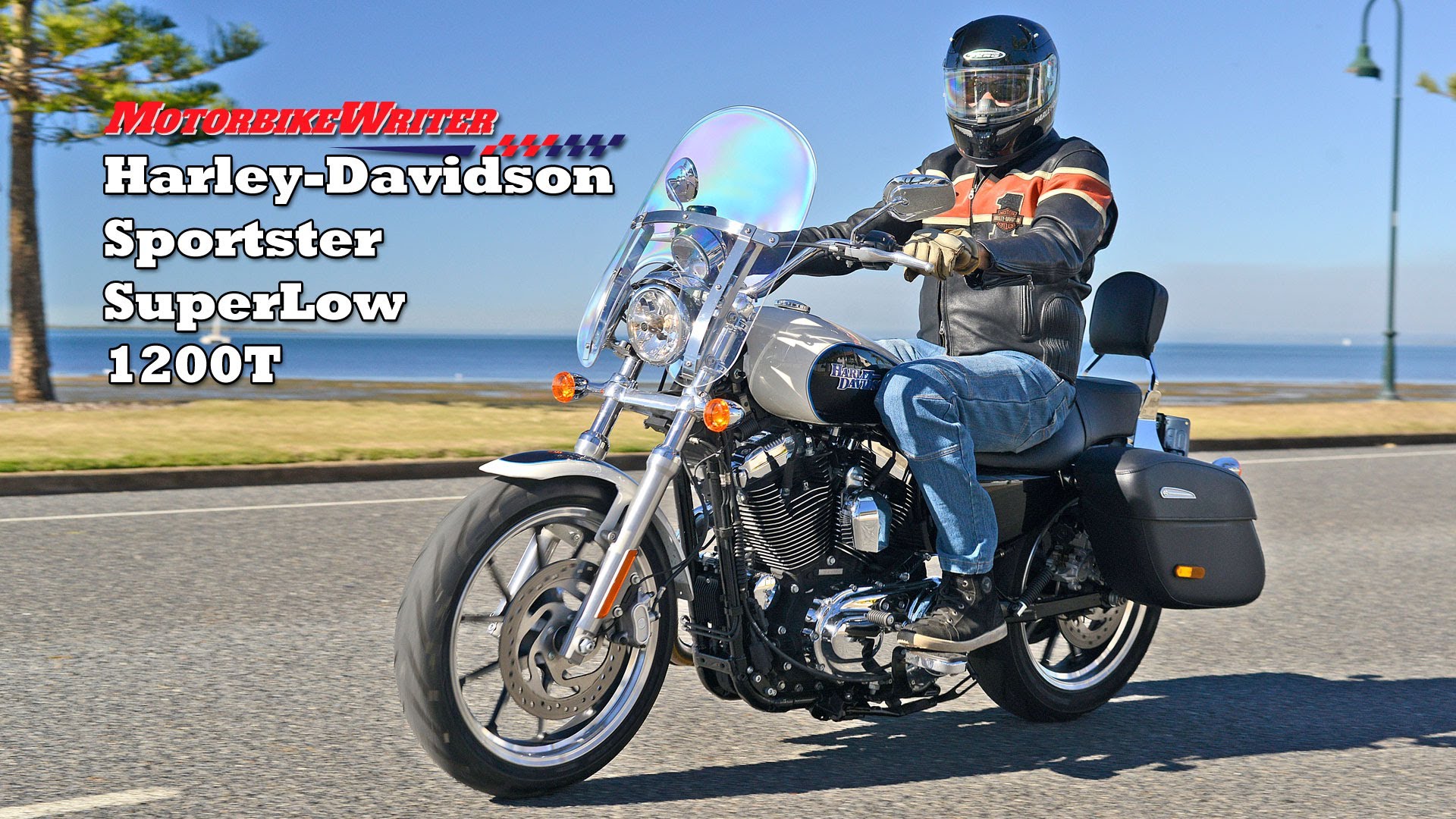 2014 Harley-Davidson Sportster SuperLow 1200T #8