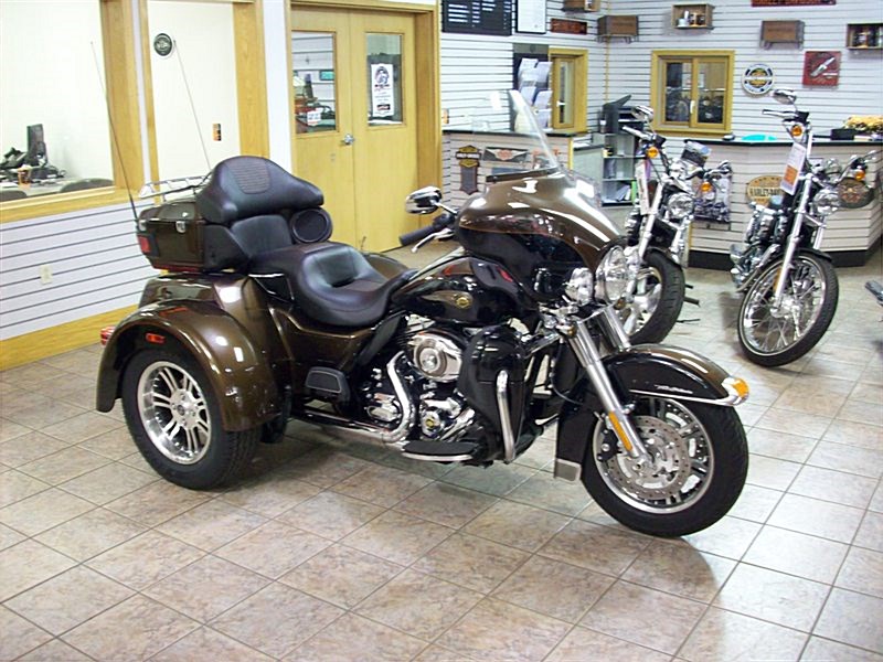 2013 Harley-Davidson Tri Glide Ultra Classic 110th Anniversary #10