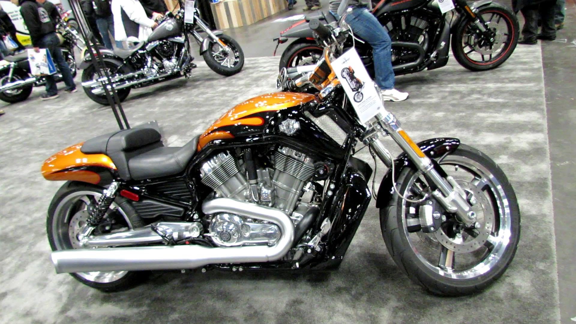 2014 Harley-Davidson V-Rod Muscle #8