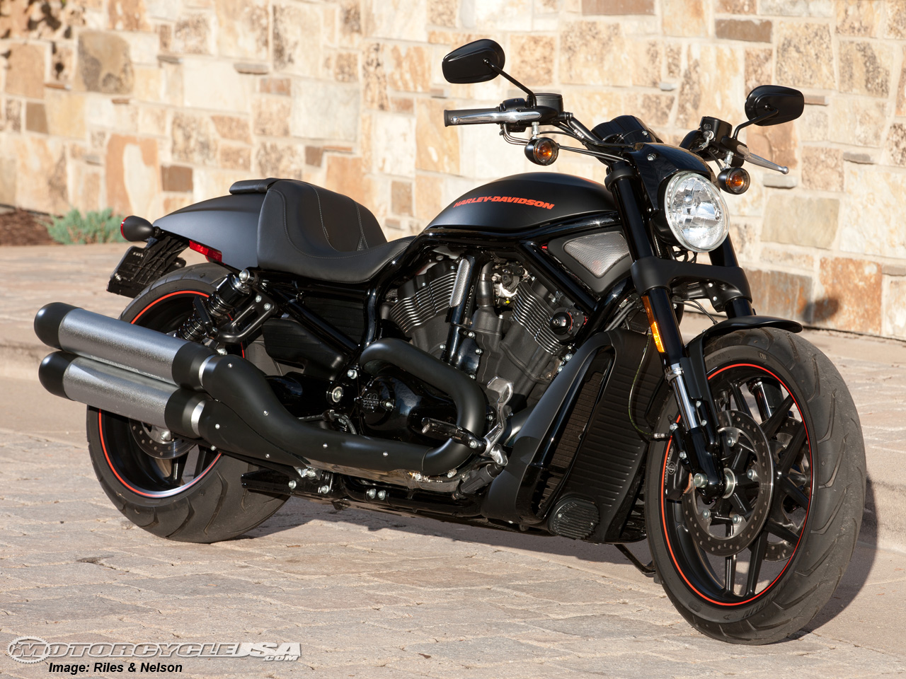 2013 Harley-Davidson V-Rod Night Rod Special #8
