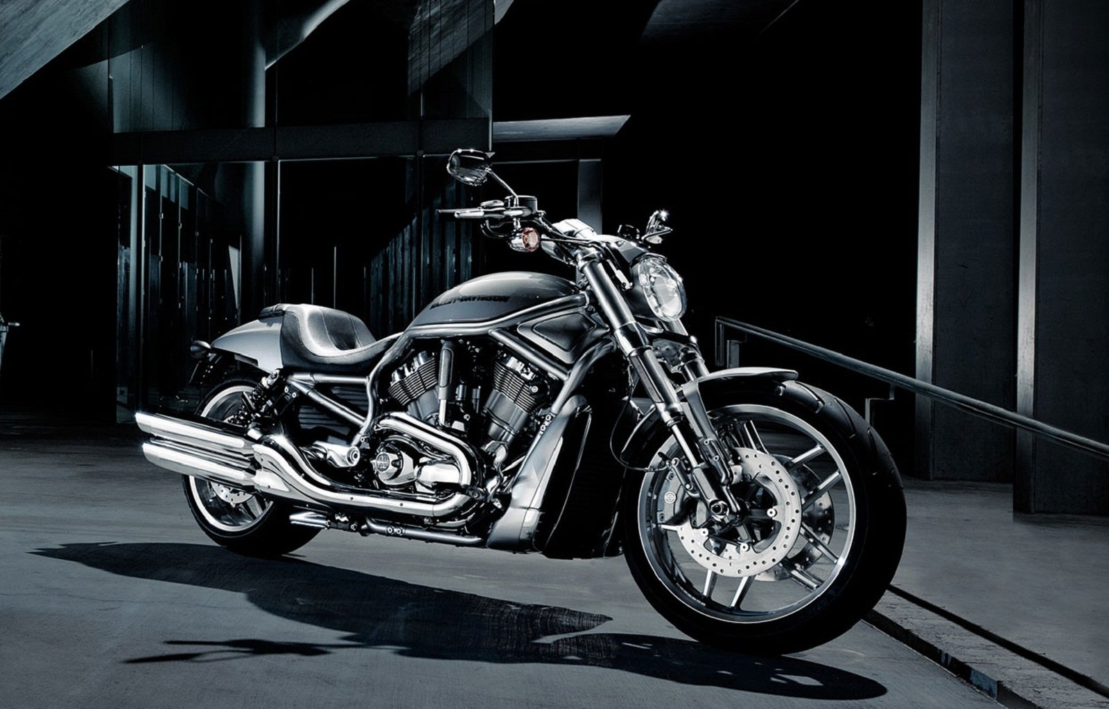 2012 Harley-Davidson VRSCDX V-Rod 10th Anniversary #7