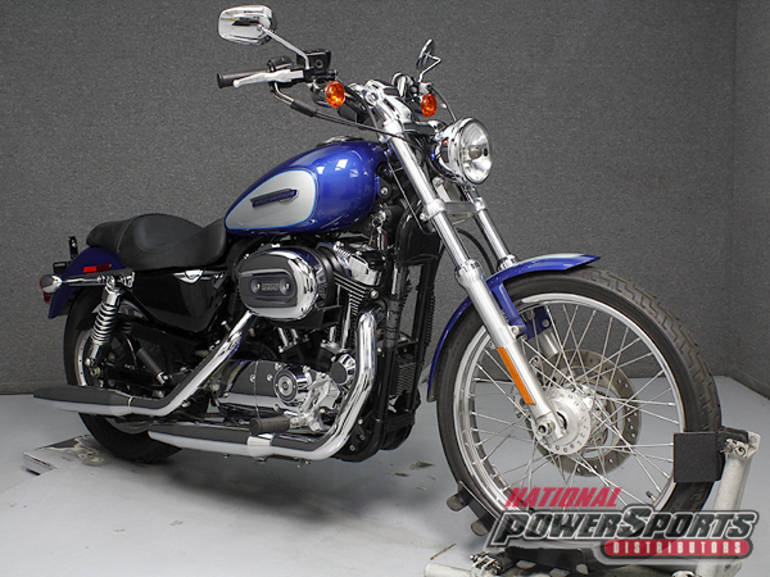 2010 Harley-Davidson XL1200C Sportster 1200 Custom #10