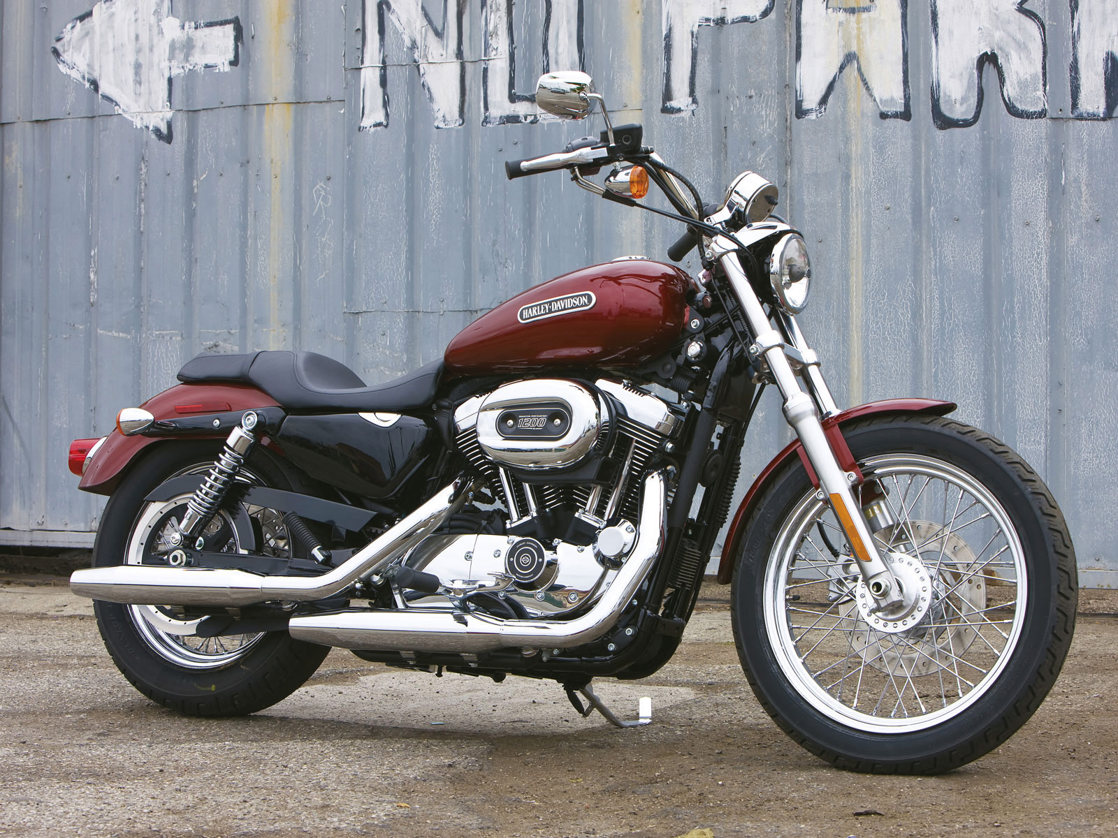 2011 Harley-Davidson XL1200L Sportster 1200 Low #7