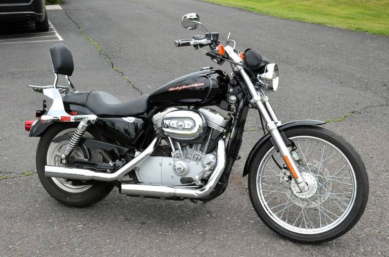2004 Harley-Davidson XL883C Sportster Custom #7