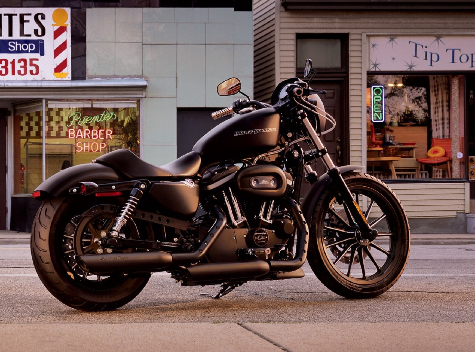 2012 Harley-Davidson XL883N Sportster Iron 883 #10