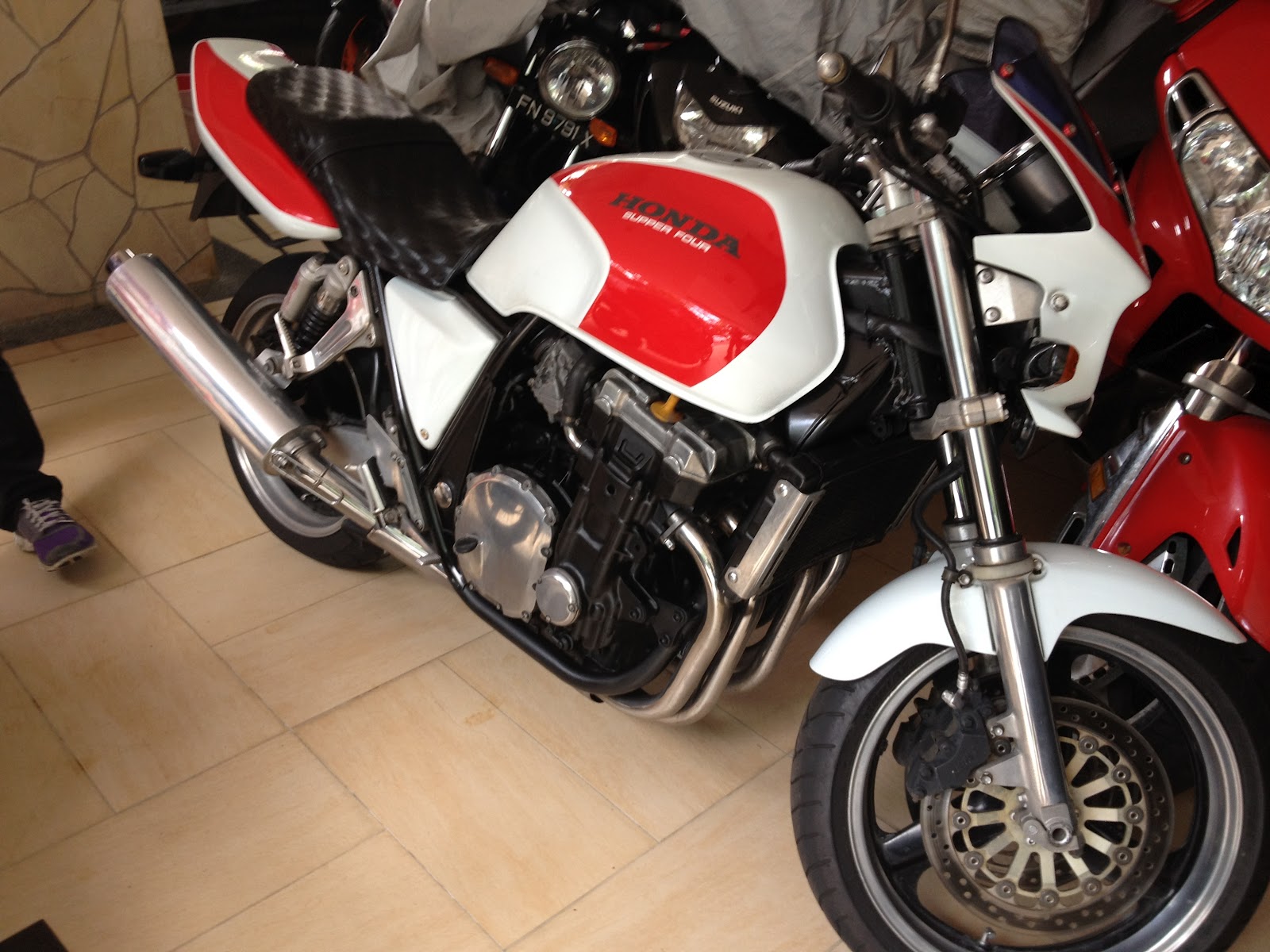 1996 Honda CB1000 #10