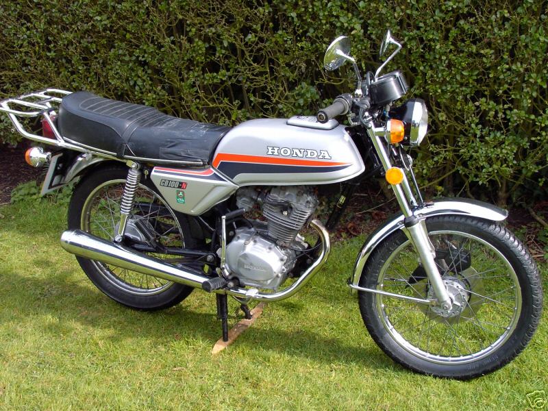 1981 Honda CB100N #9