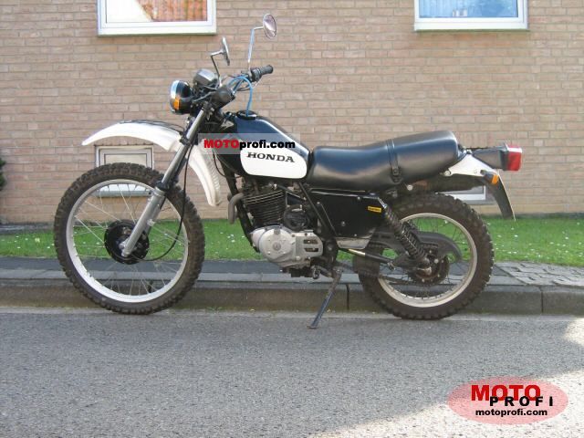1981 Honda CB250N (reduced effect) #7