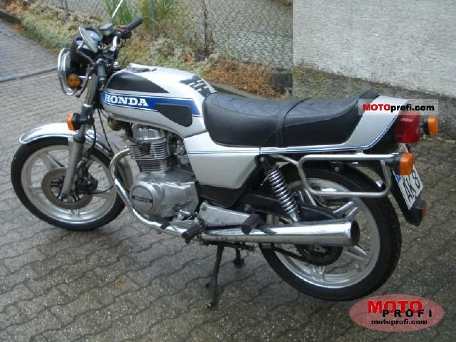1981 Honda CB250N (reduced effect) #9