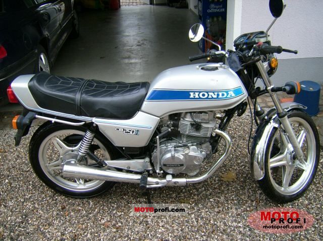 1980 Honda CB250N #8