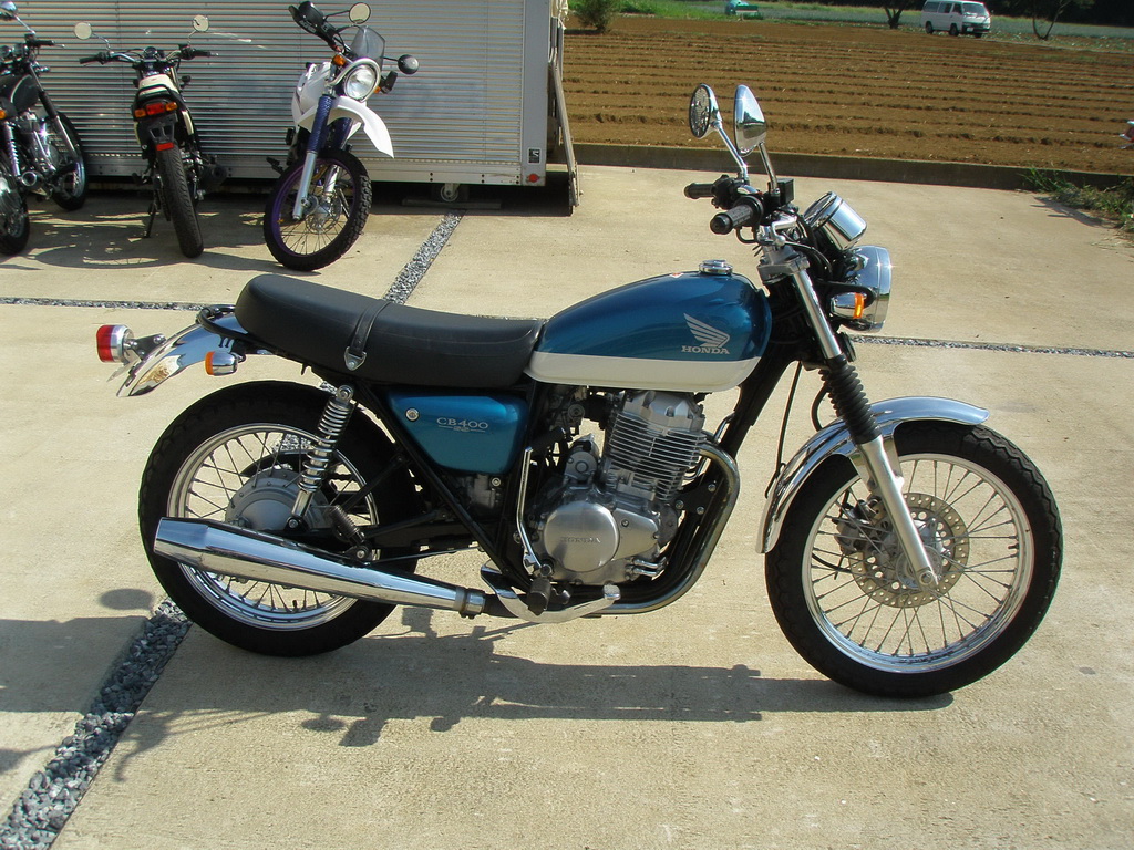 Honda CB400SS #7