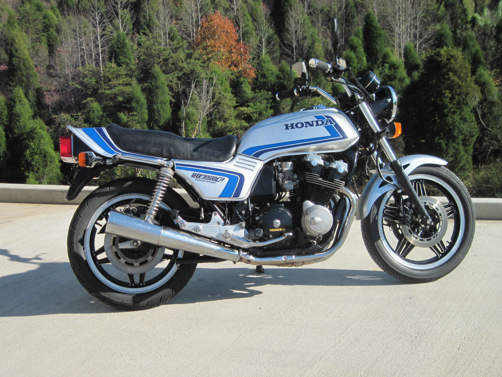 1982 Honda CB750F #8