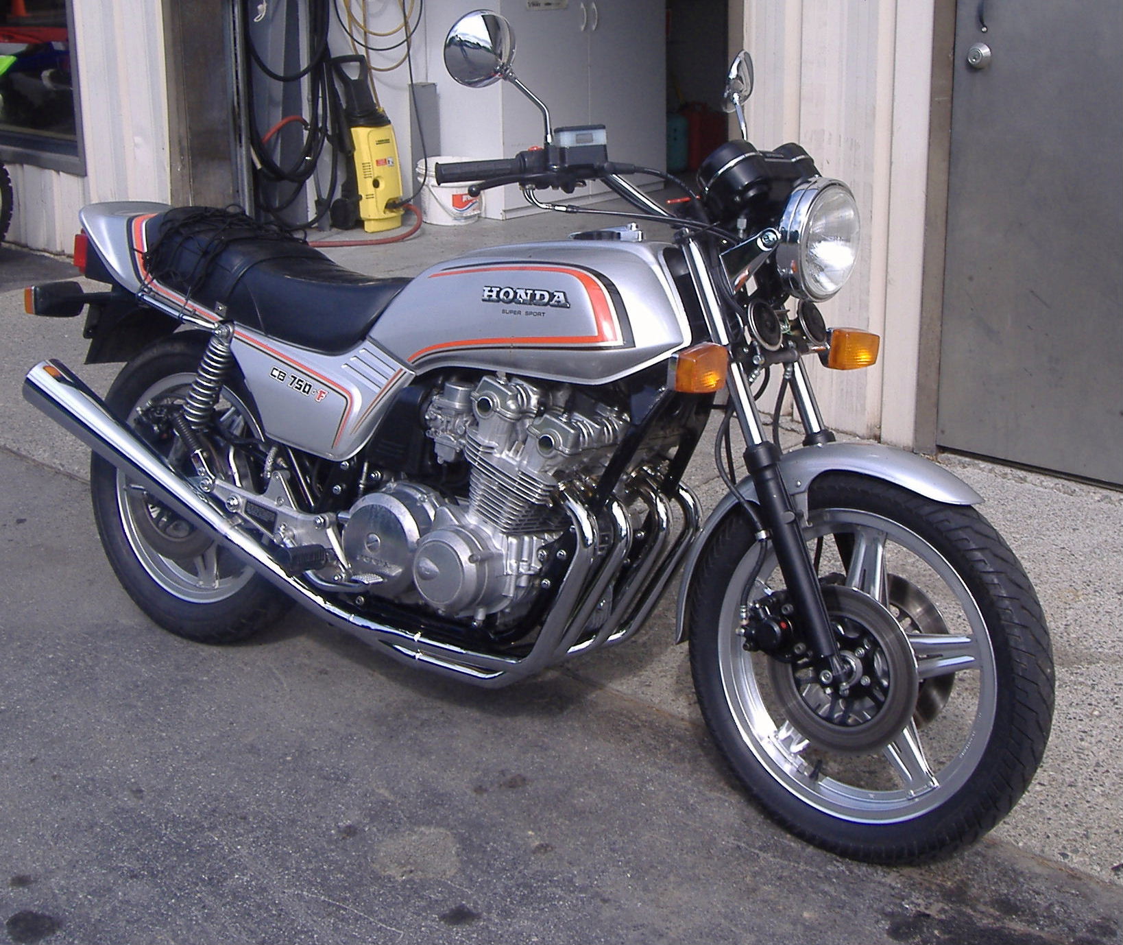 Honda CB750F #9