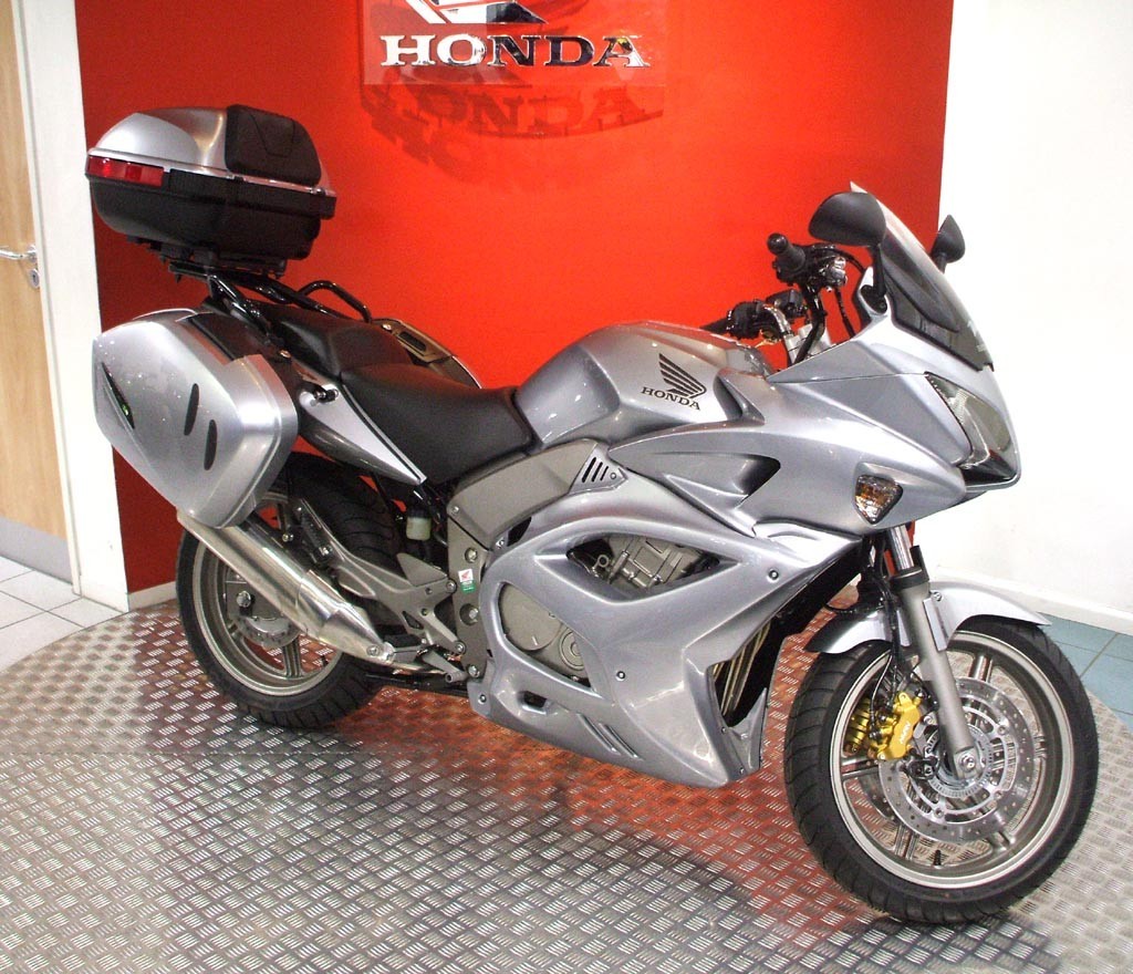 2007 Honda CBF1000F #8