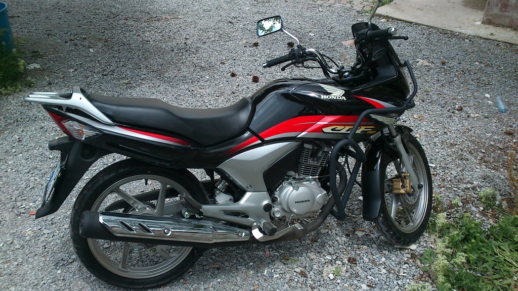 Honda CBF150 #8